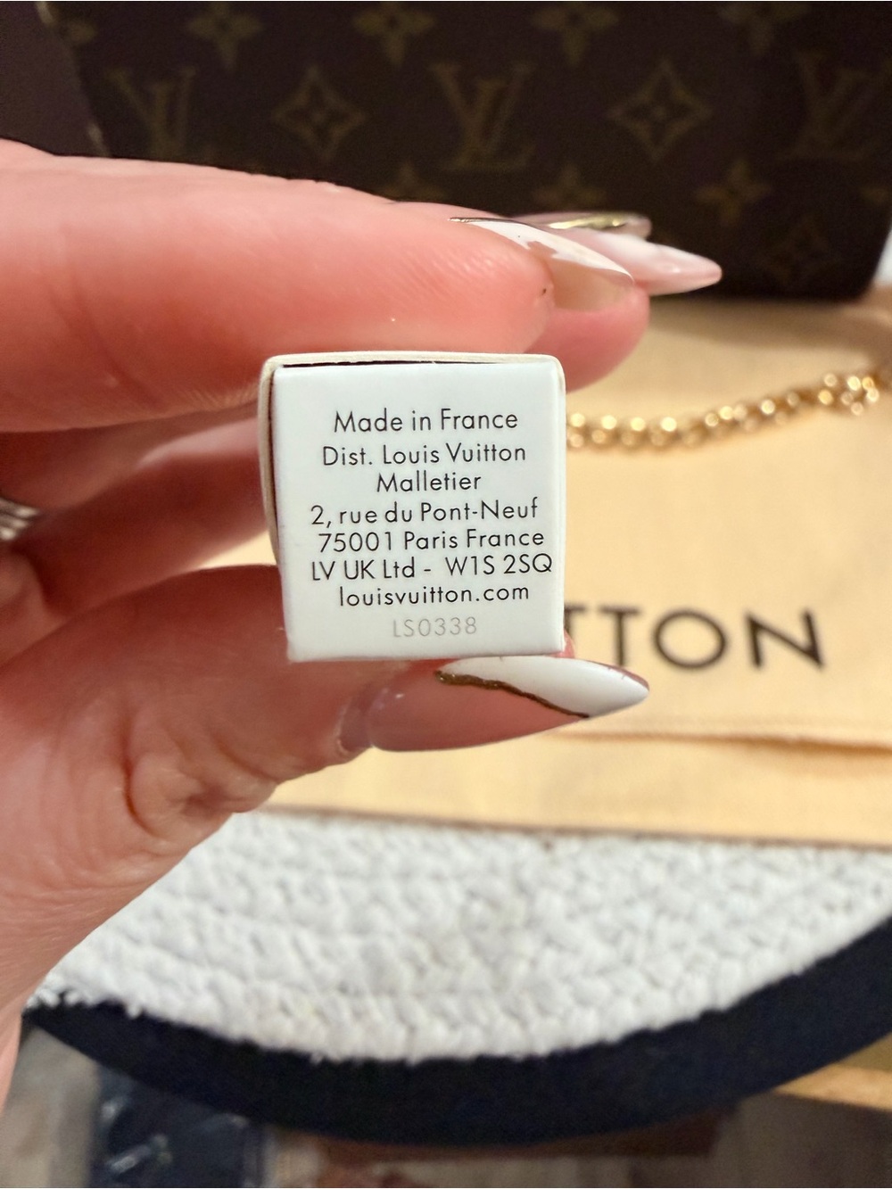 Louis Vuitton Monogram Toiletry Bag with chain , LV dust bag & LV Box & Orage - Picture 16 of 16